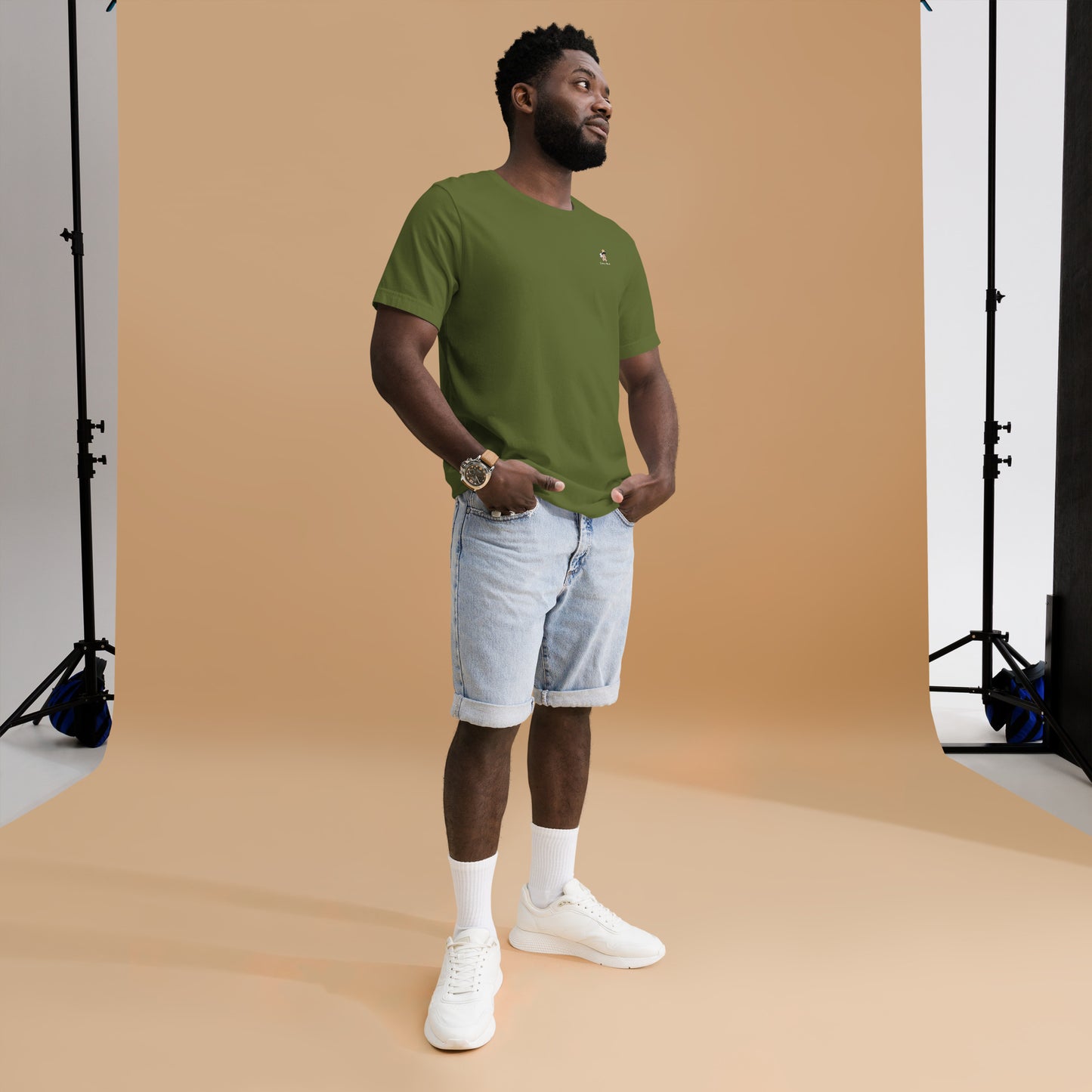 Love is Blind Tee